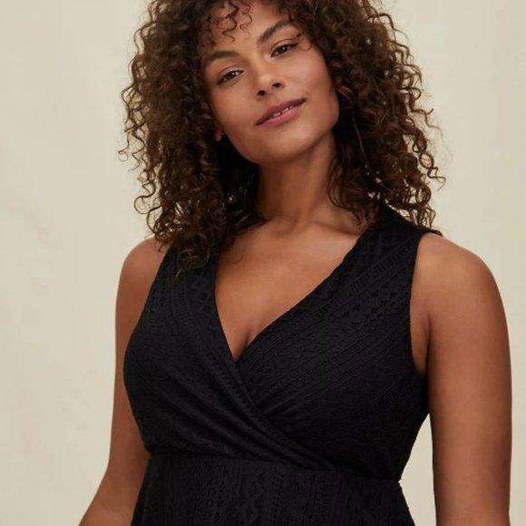 Torrid Sleeveless Black Lace Handkerchief Hem A-Line Dress With Pockets …witchy - Picture 2 of 6